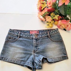 Mossissue Low Rise Jean Shorts